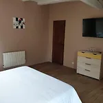 Le Domaine De Bella 3*