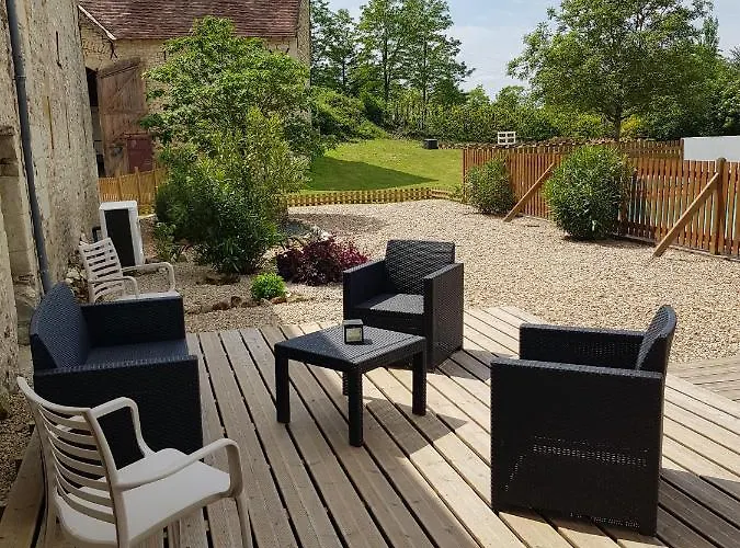 Le Domaine De Bella 3* Dange-Saint-Romain