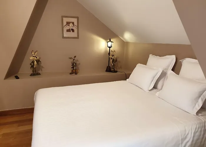 Le Domaine De Bella Bed and breakfast