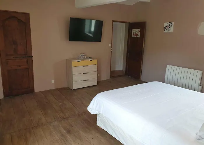 Le Domaine De Bella 3* Dange-Saint-Romain