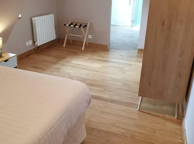 Le Domaine De Bella Bed and breakfast