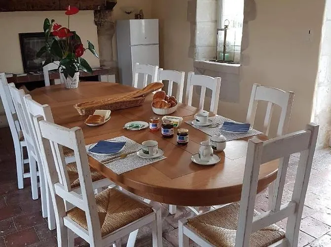 Le Domaine De Bella Bed and breakfast 3*