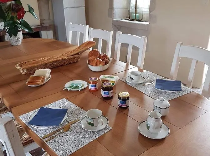 Le Domaine De Bella 3*